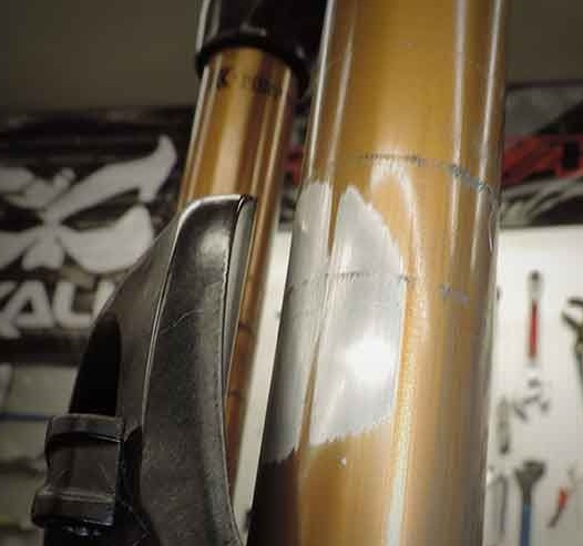 Cada cuánto tiempo se realiza el mantenimiento de las suspensiones de una mountain bike